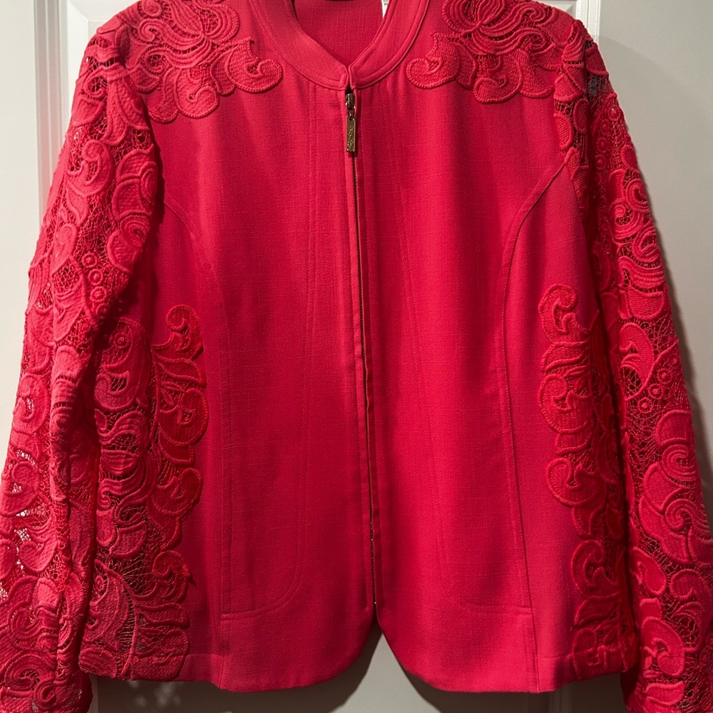 Chic Red Lace Women's Blazer